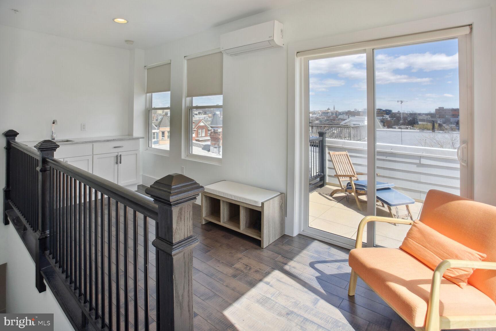 1230 Fairmont St NW #3