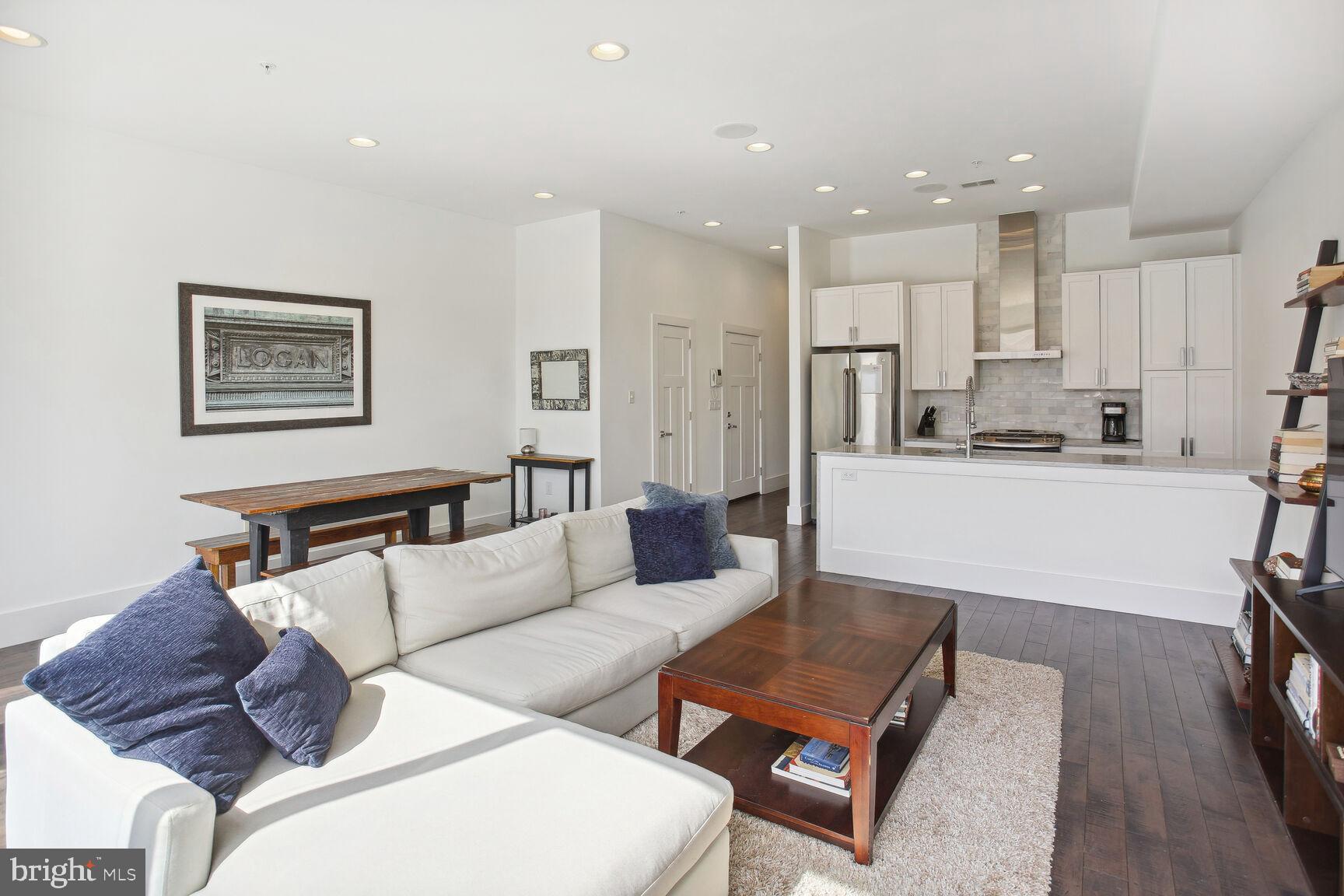 1230 Fairmont St NW #3