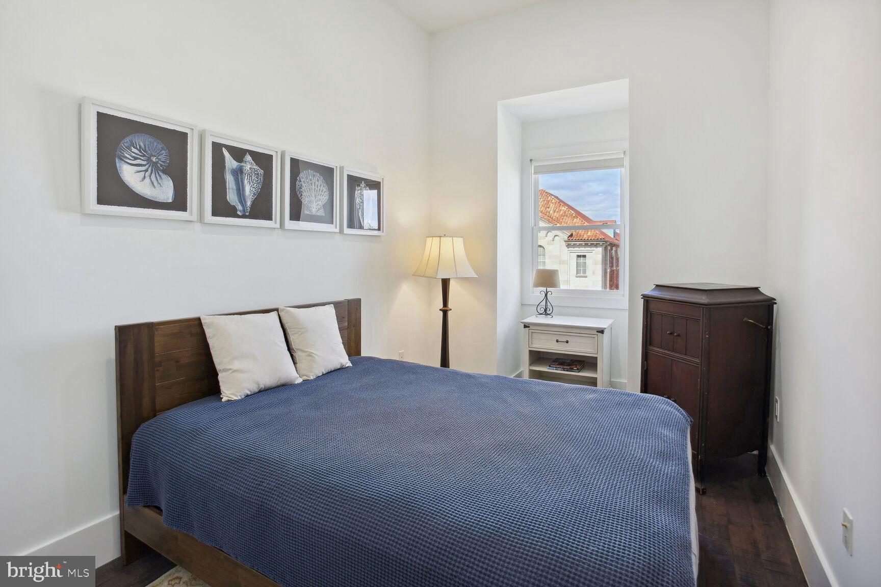1230 Fairmont St NW #3