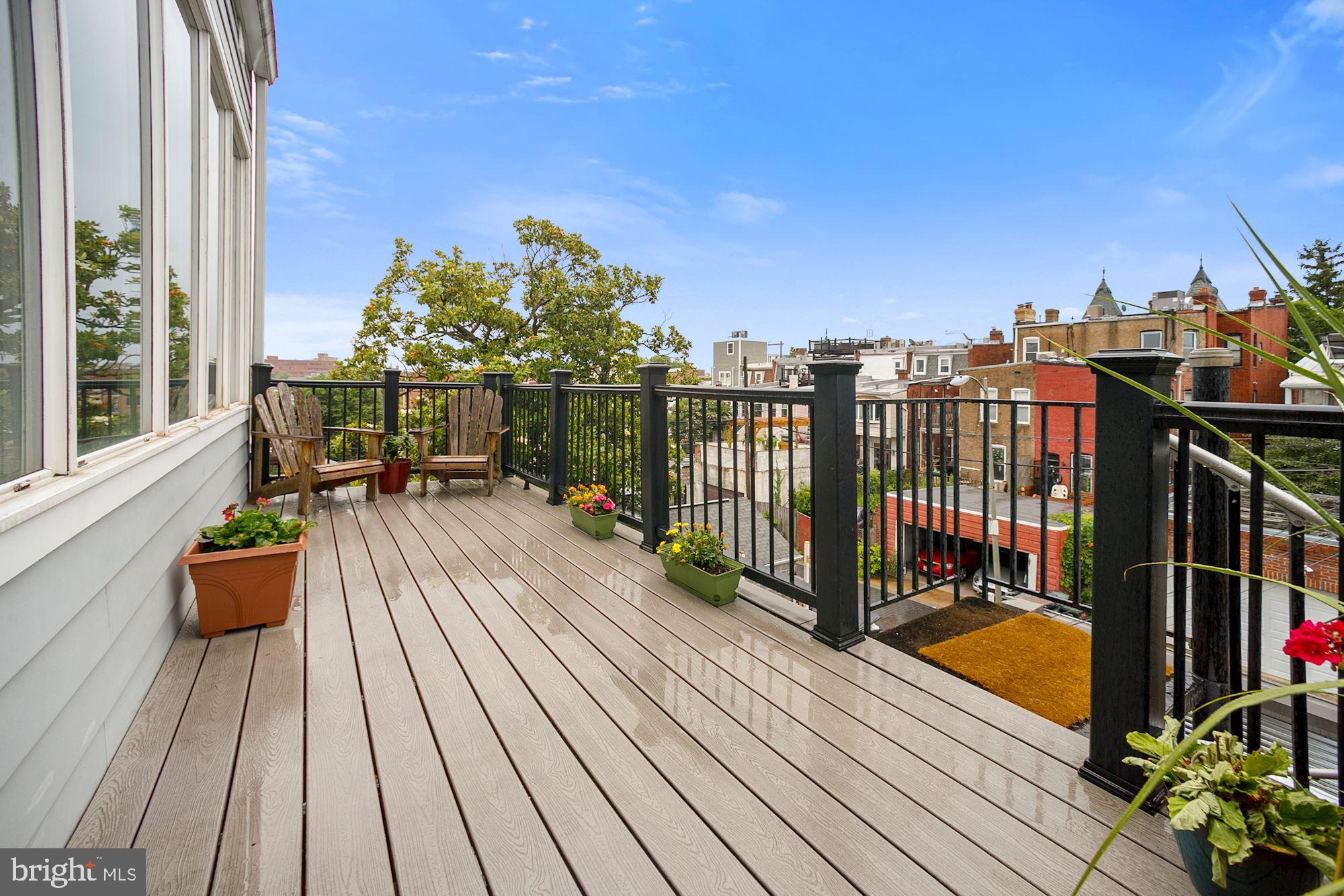 1230 Fairmont St NW #3
