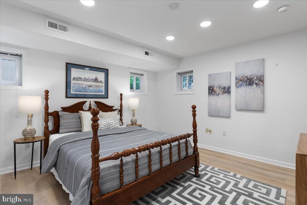 3906 Yuma St NW