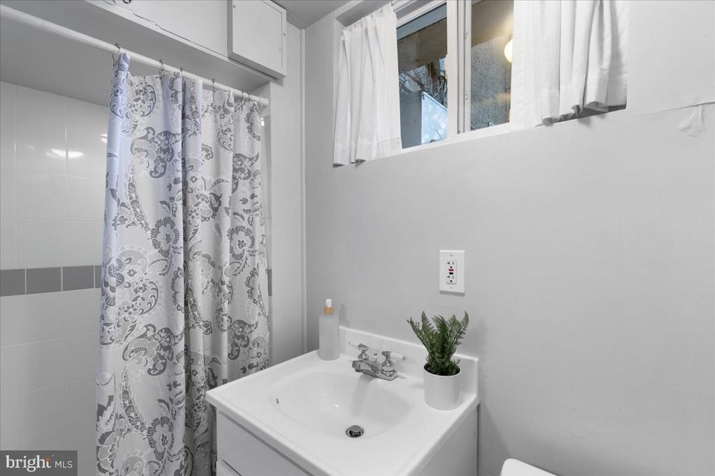 3906 Yuma St NW