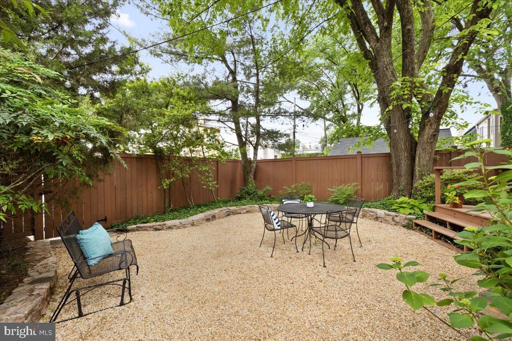 3906 Yuma St NW