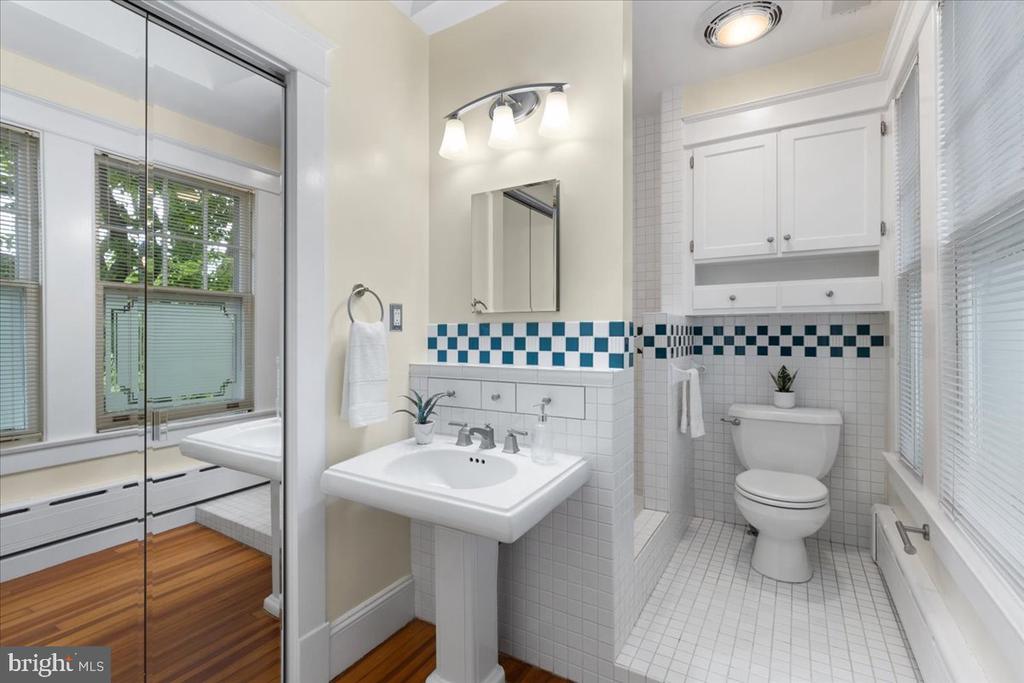 3906 Yuma St NW
