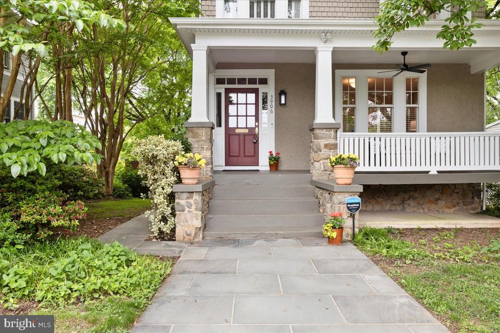3906 Yuma St NW