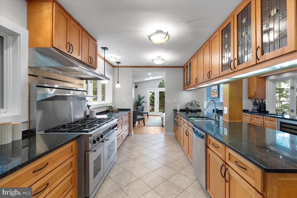 3906 Yuma St NW