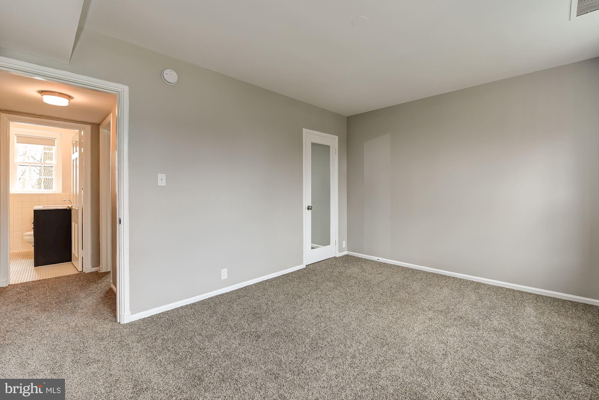 3940 LANGLEY CT NW #C633