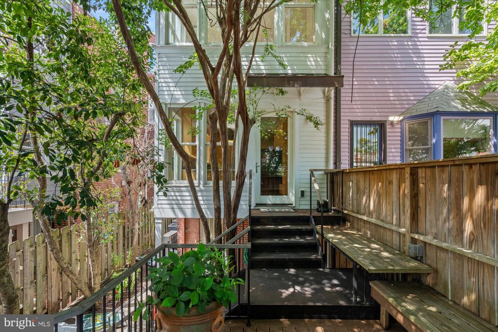 1730 Lamont St NW