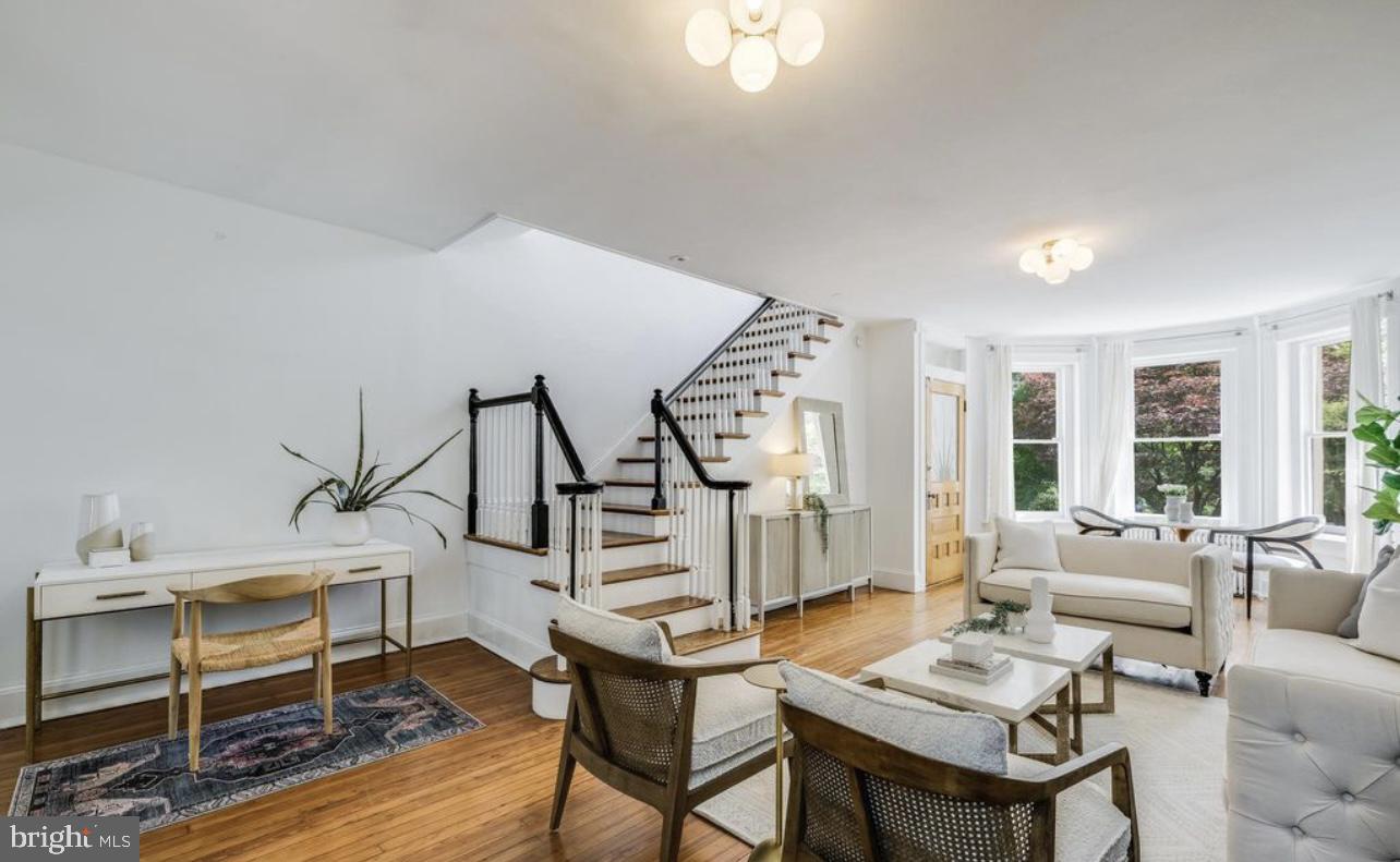 3021 DUMBARTON ST NW