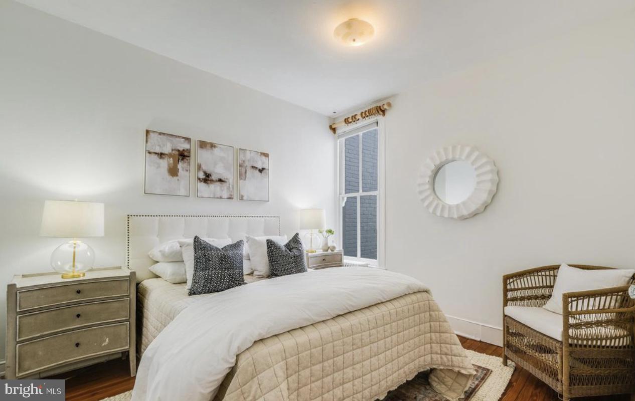 3021 DUMBARTON ST NW