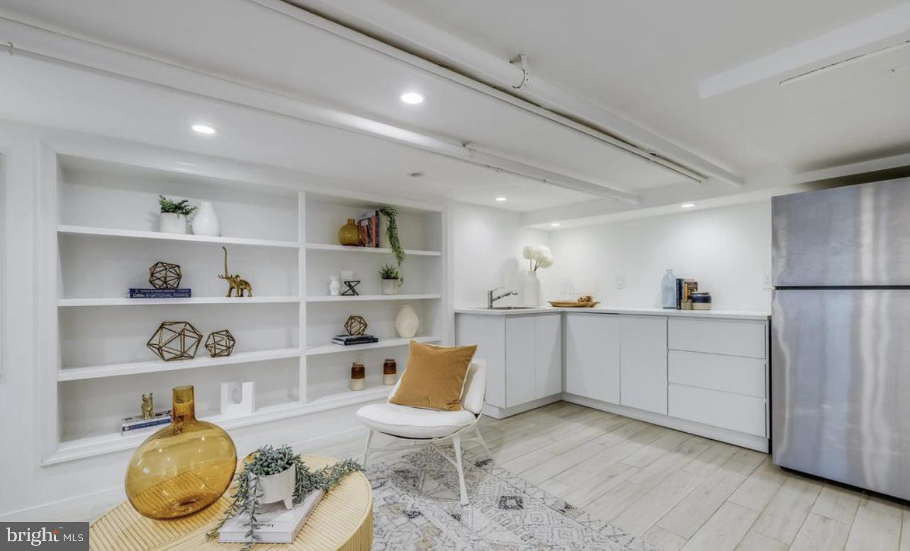 3021 DUMBARTON ST NW