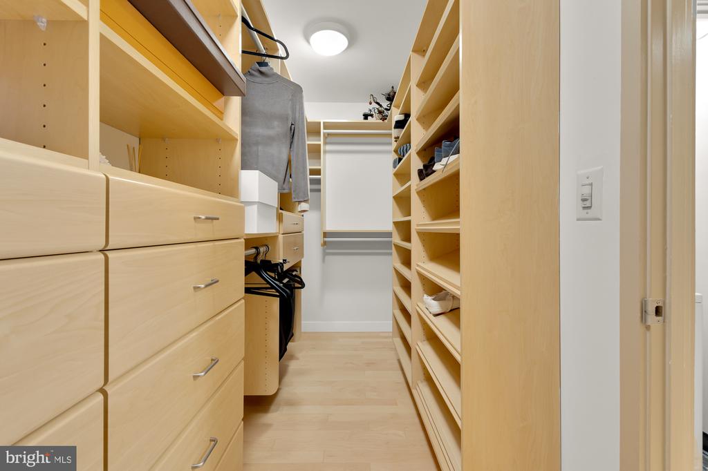 912 F ST NW #901