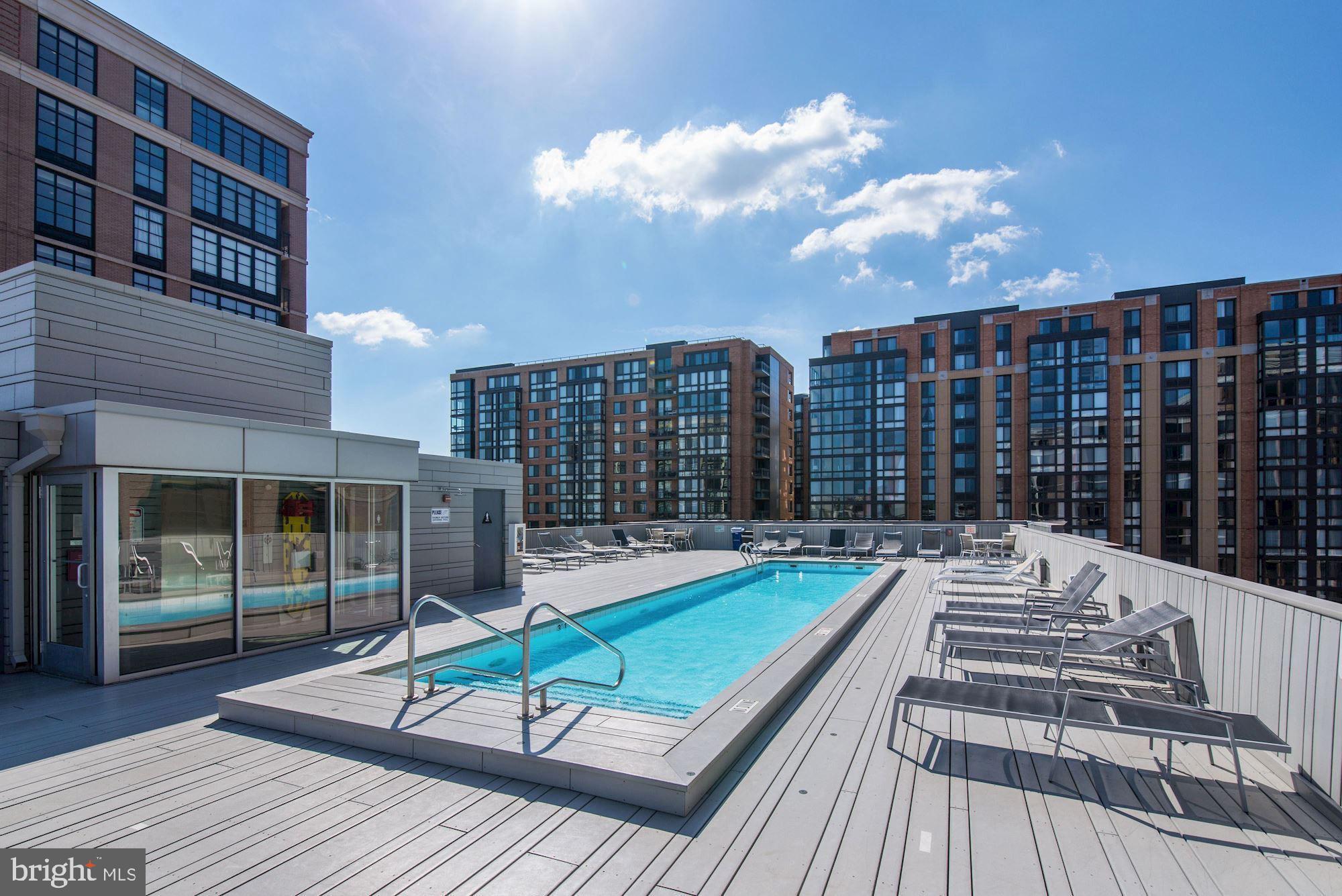 437 NEW YORK AVE NW #Y2