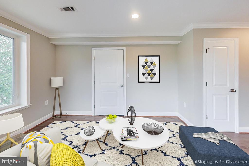 1601 North Carolina Ave NE #4