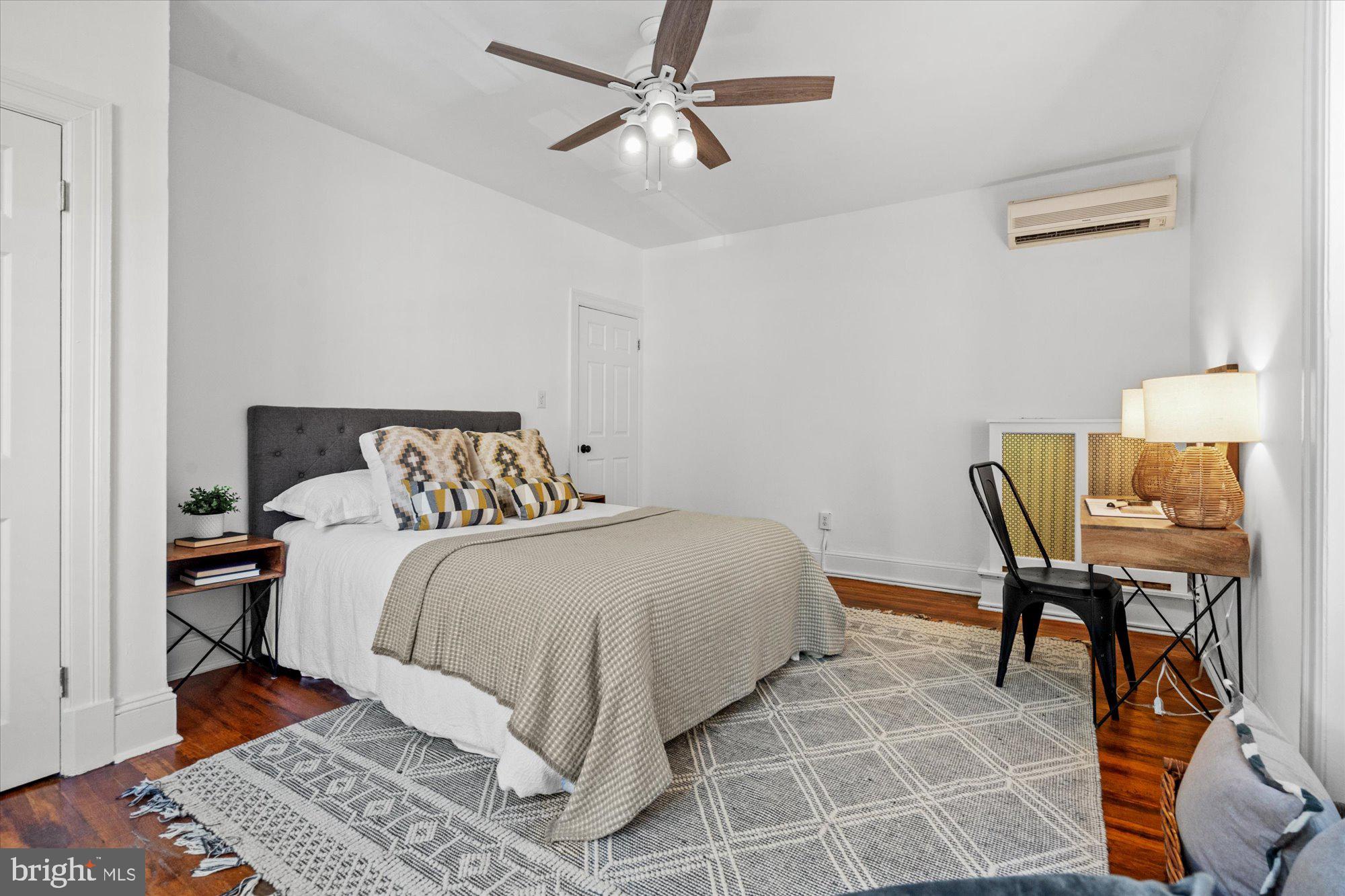 1910 Kalorama Rd NW #203