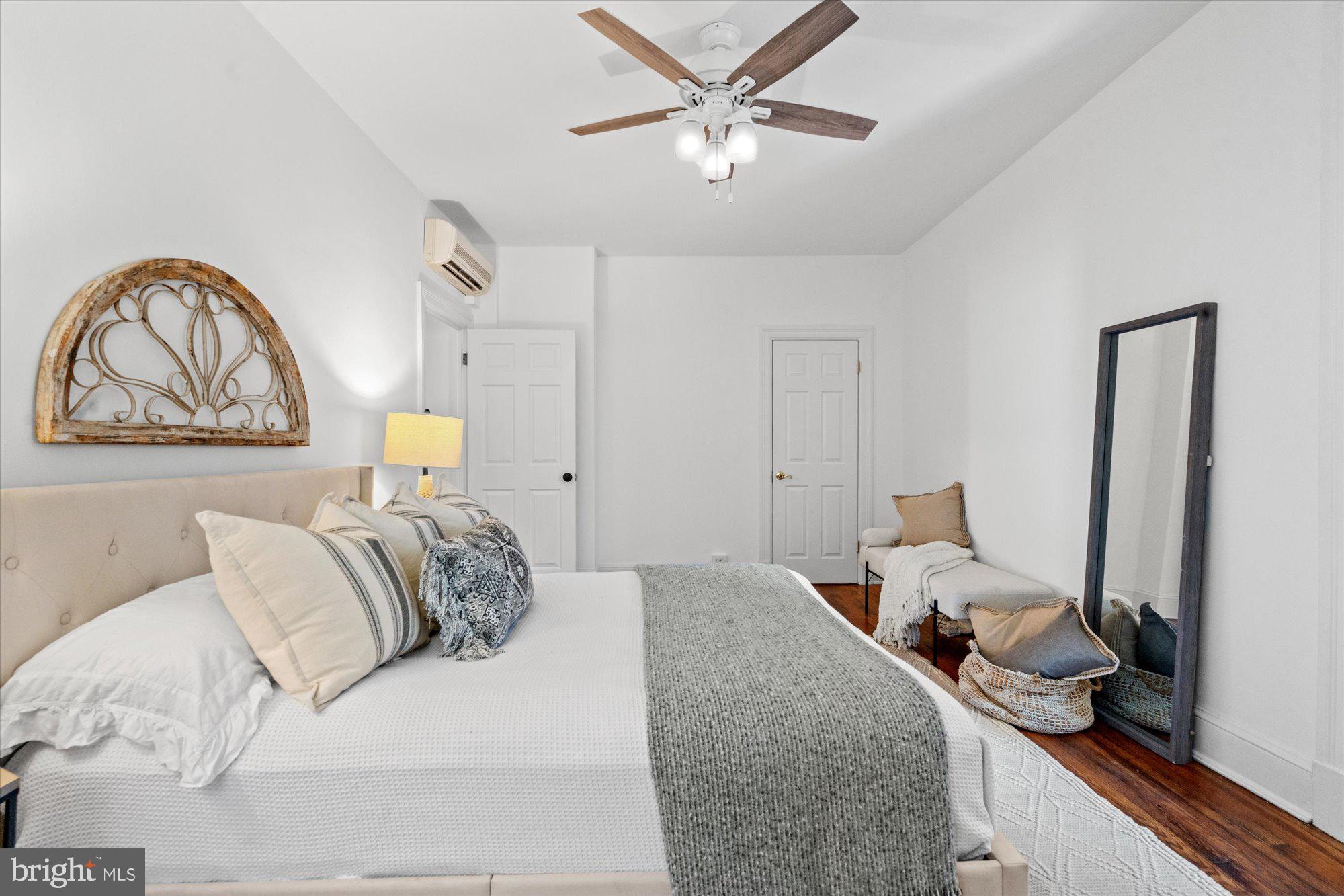 1910 Kalorama Rd NW #203