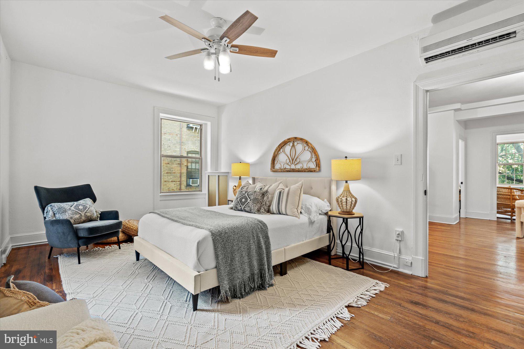 1910 Kalorama Rd NW #203