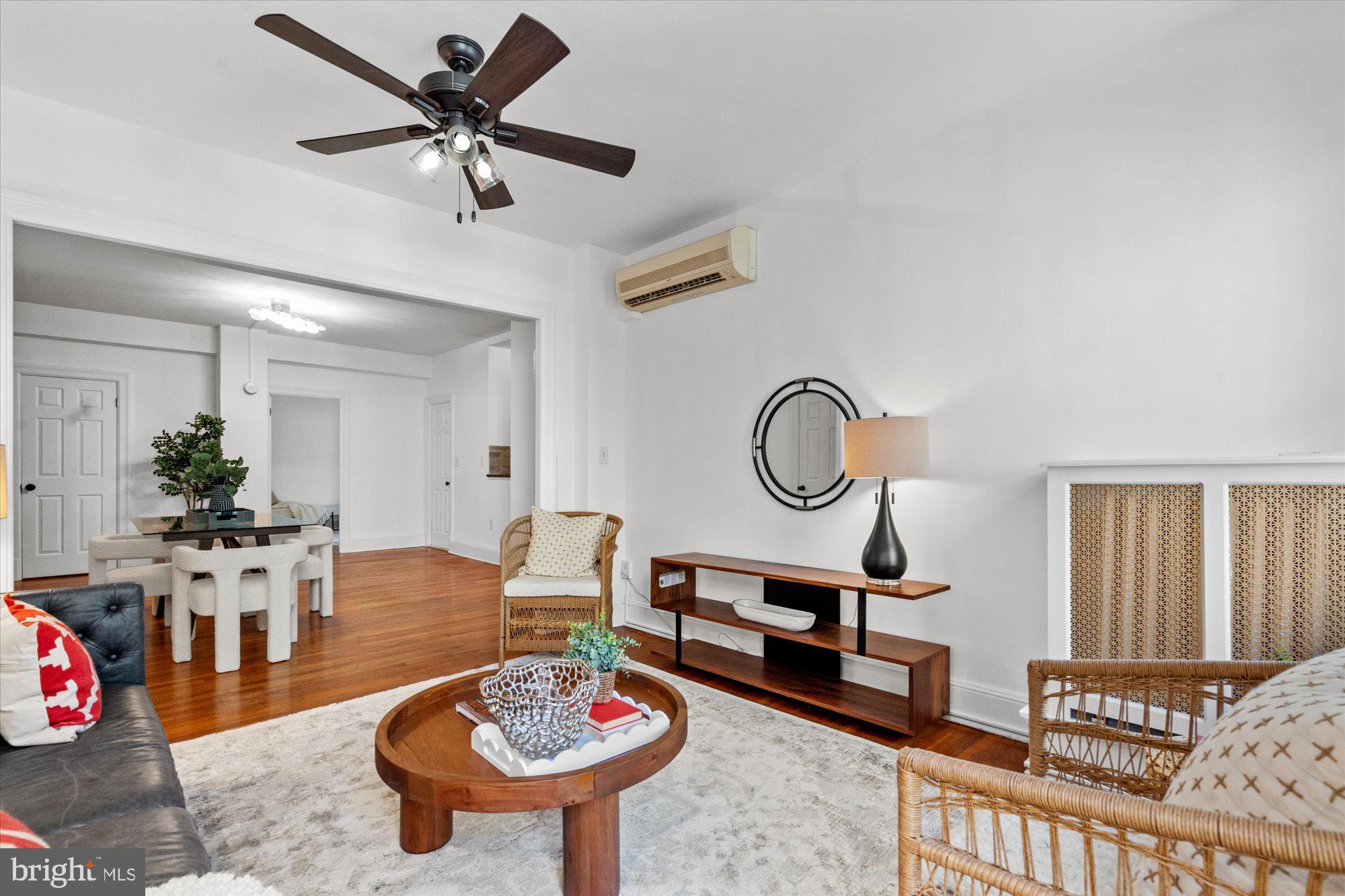 1910 Kalorama Rd NW #203