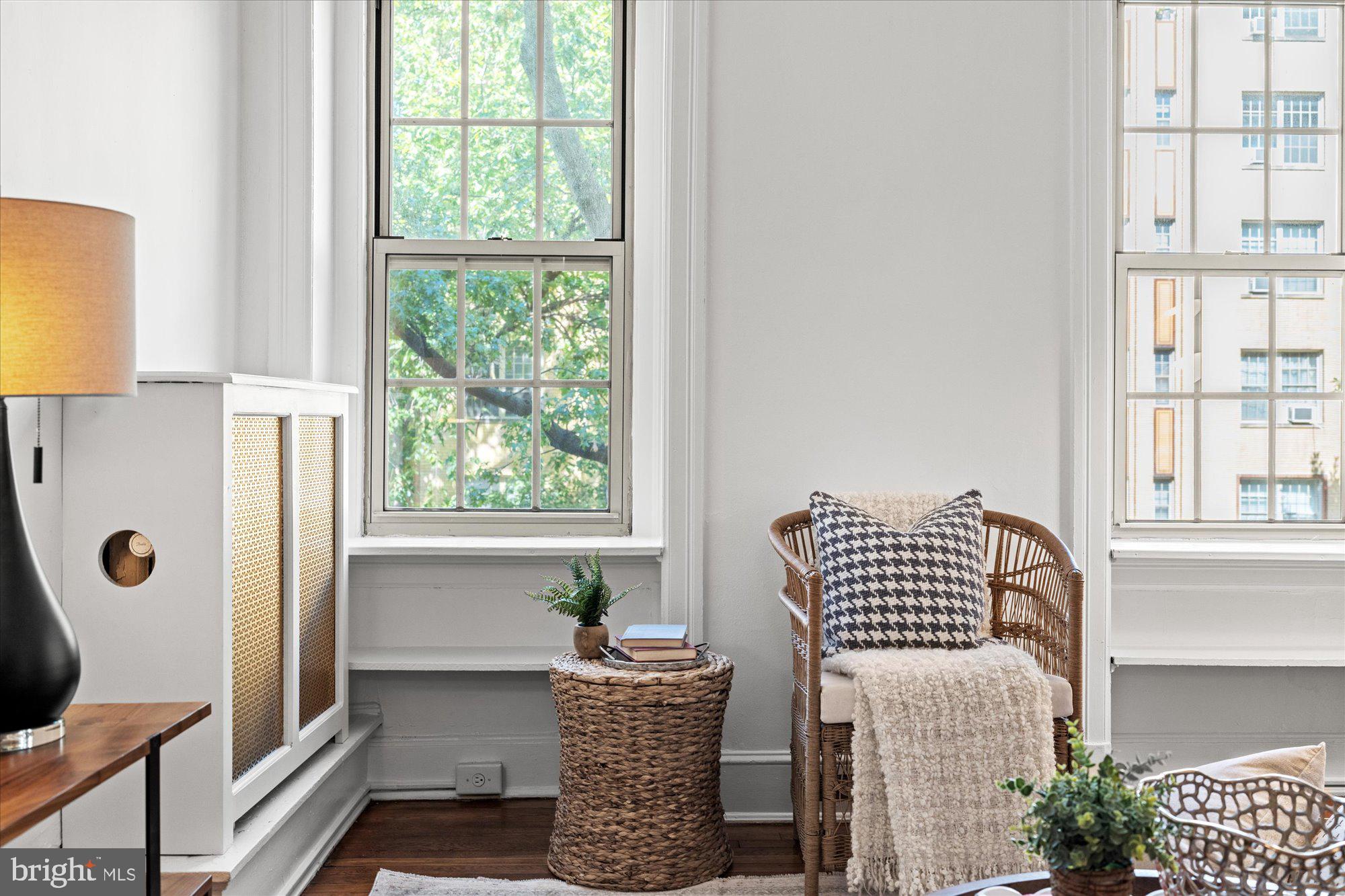 1910 Kalorama Rd NW #203