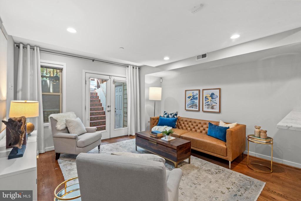 3430 Brown St NW #1