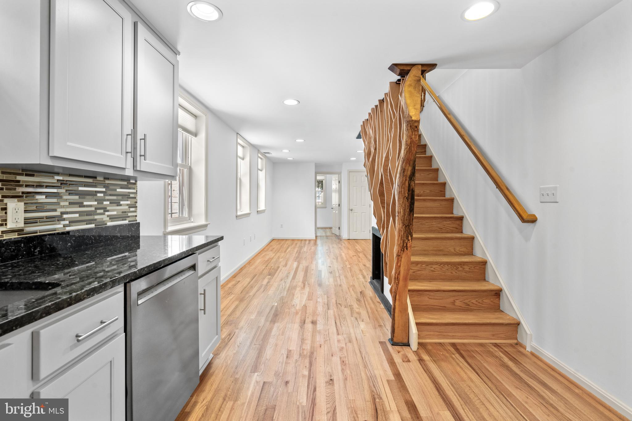 1030 FAIRMONT ST NW #104