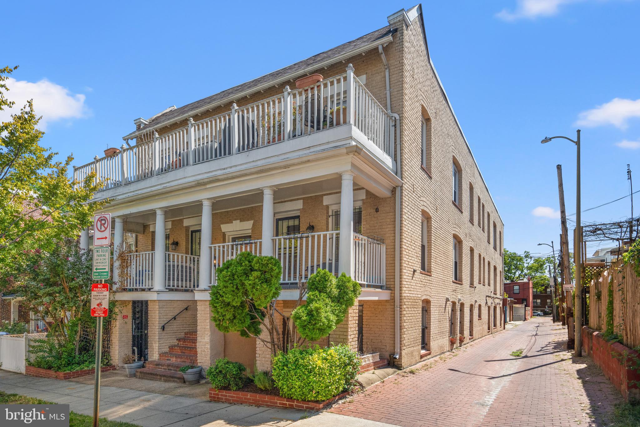 1030 FAIRMONT ST NW #104