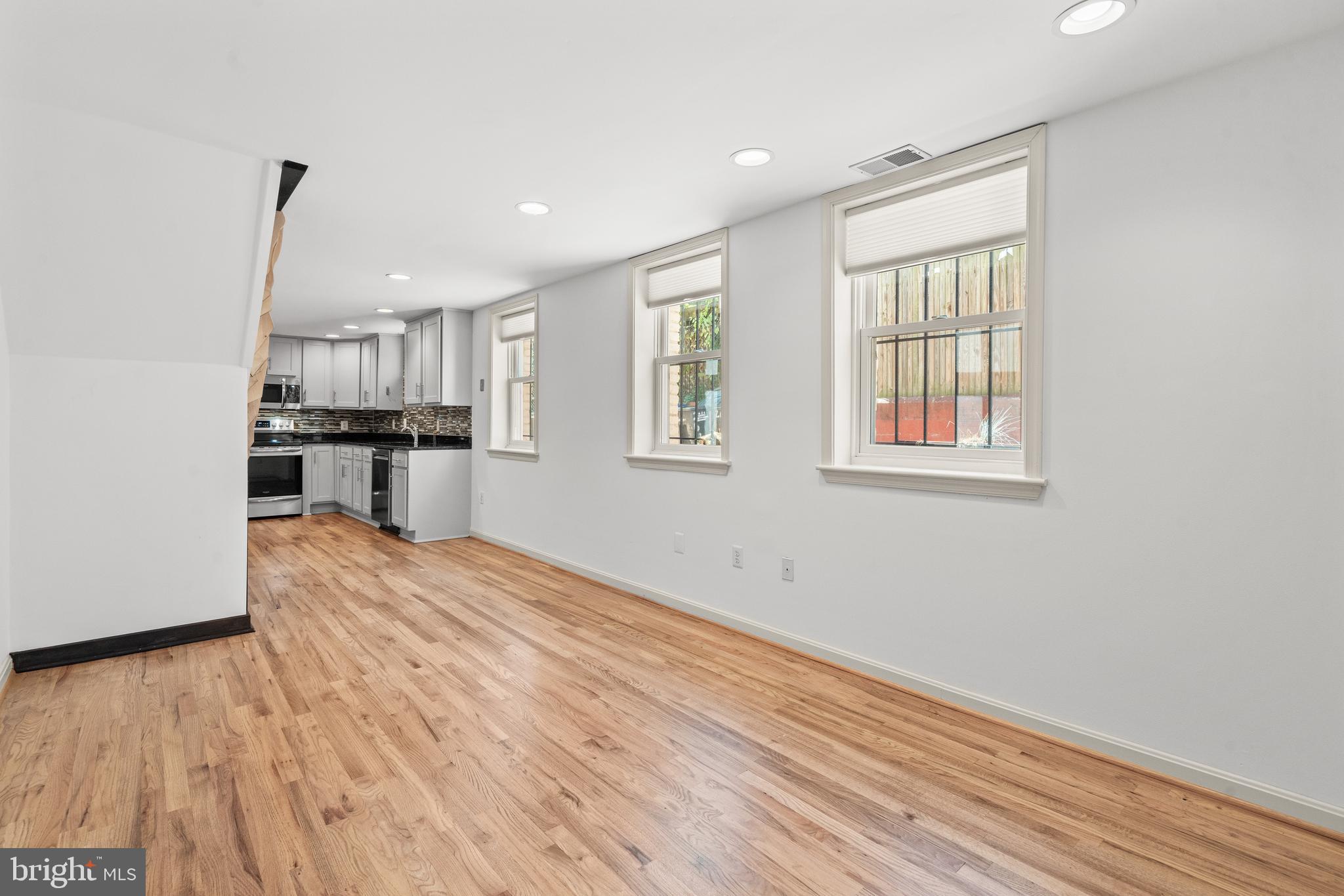 1030 FAIRMONT ST NW #104