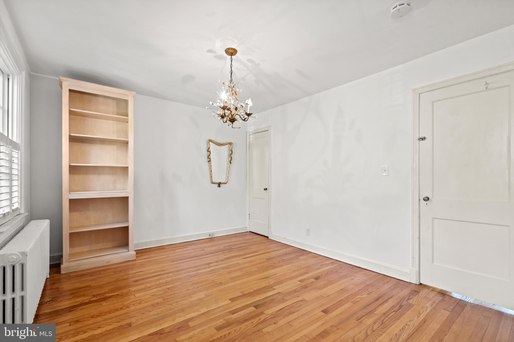 3546 Whitehaven Pkwy NW