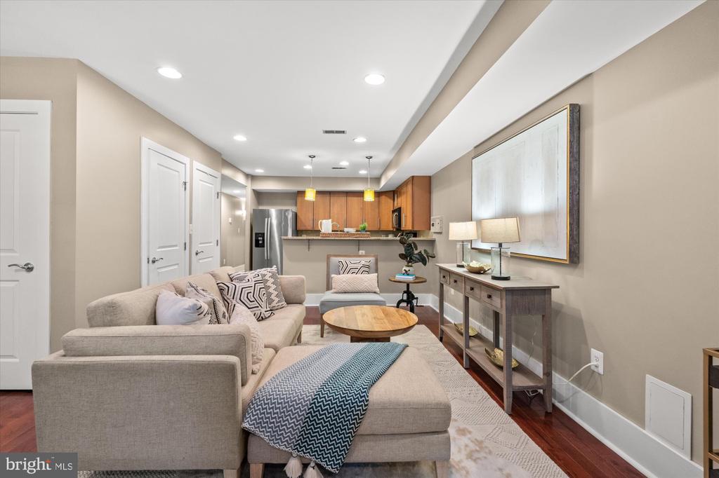 1435 Euclid St NW #1