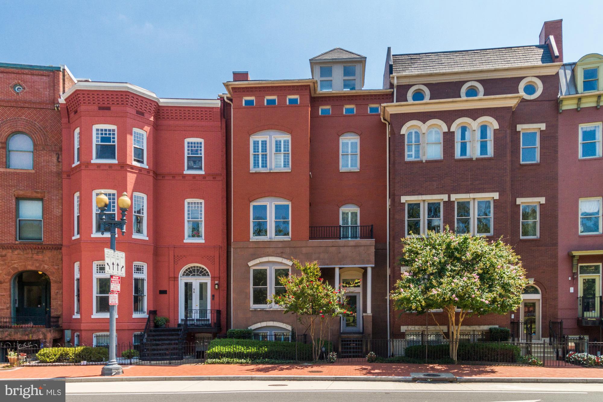 27 LOGAN CIR NW #1