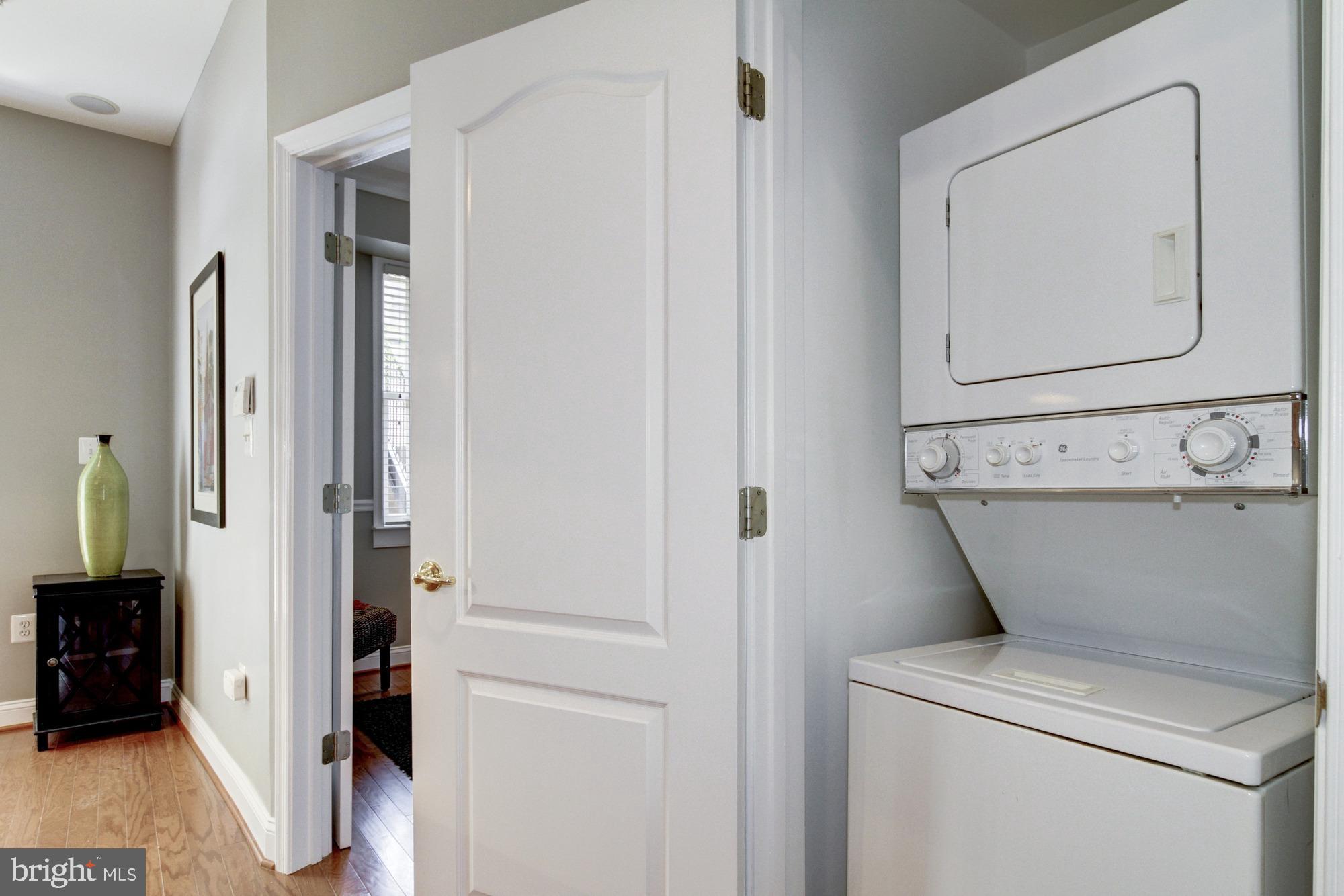 27 LOGAN CIR NW #1