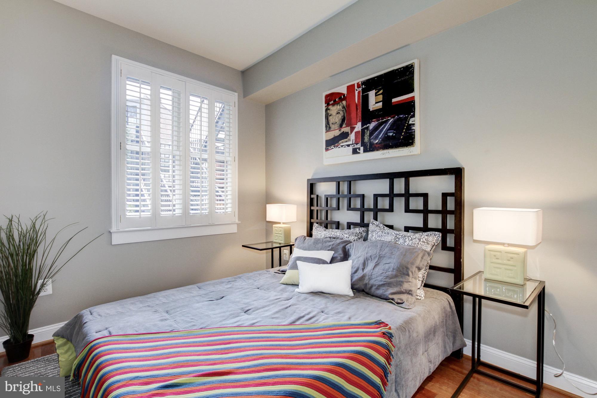 27 LOGAN CIR NW #1