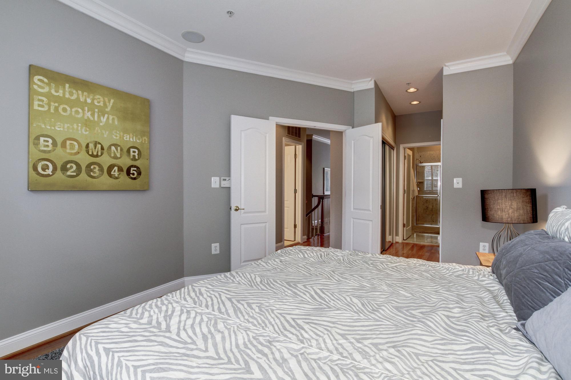 27 LOGAN CIR NW #1