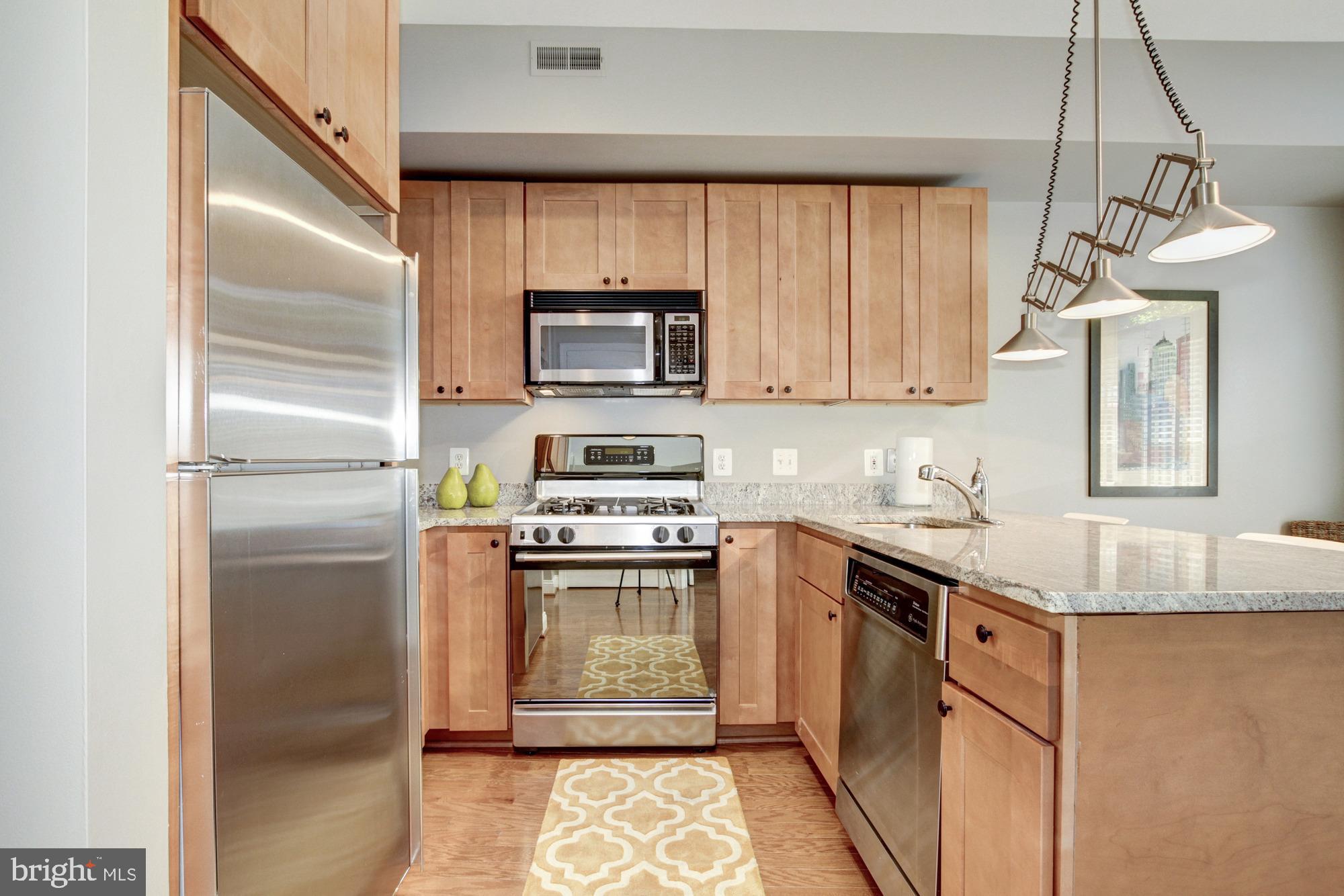 27 LOGAN CIR NW #1