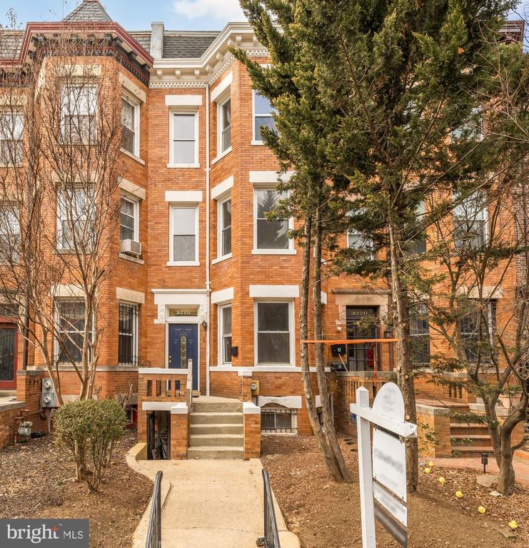 3218 13th St NW