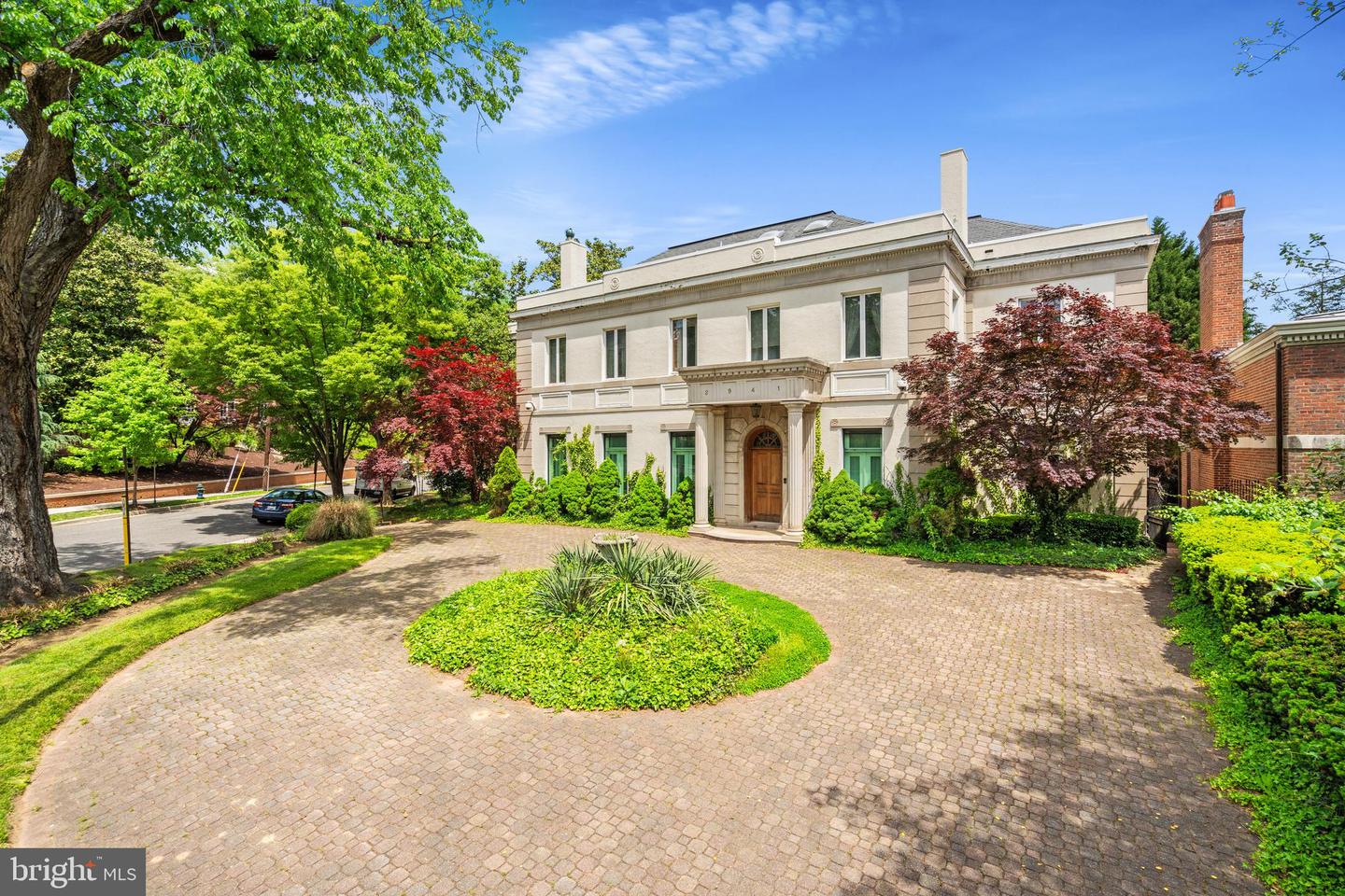 2941 Massachusetts Ave NW