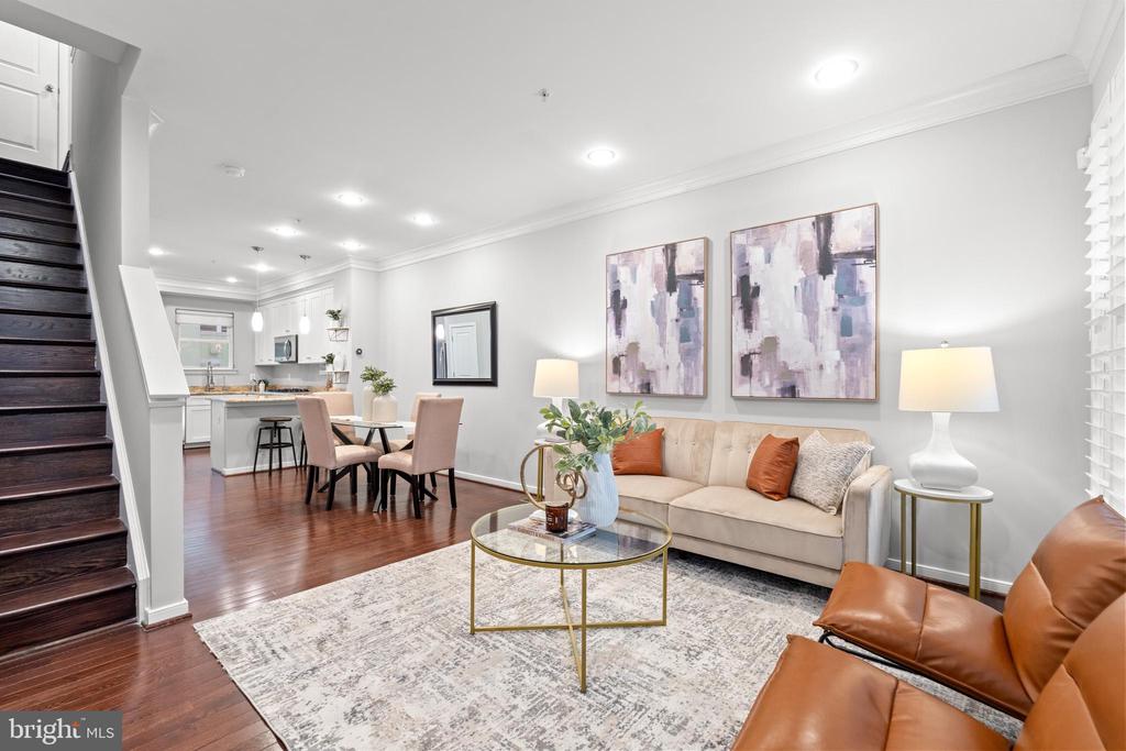 331 K St SE