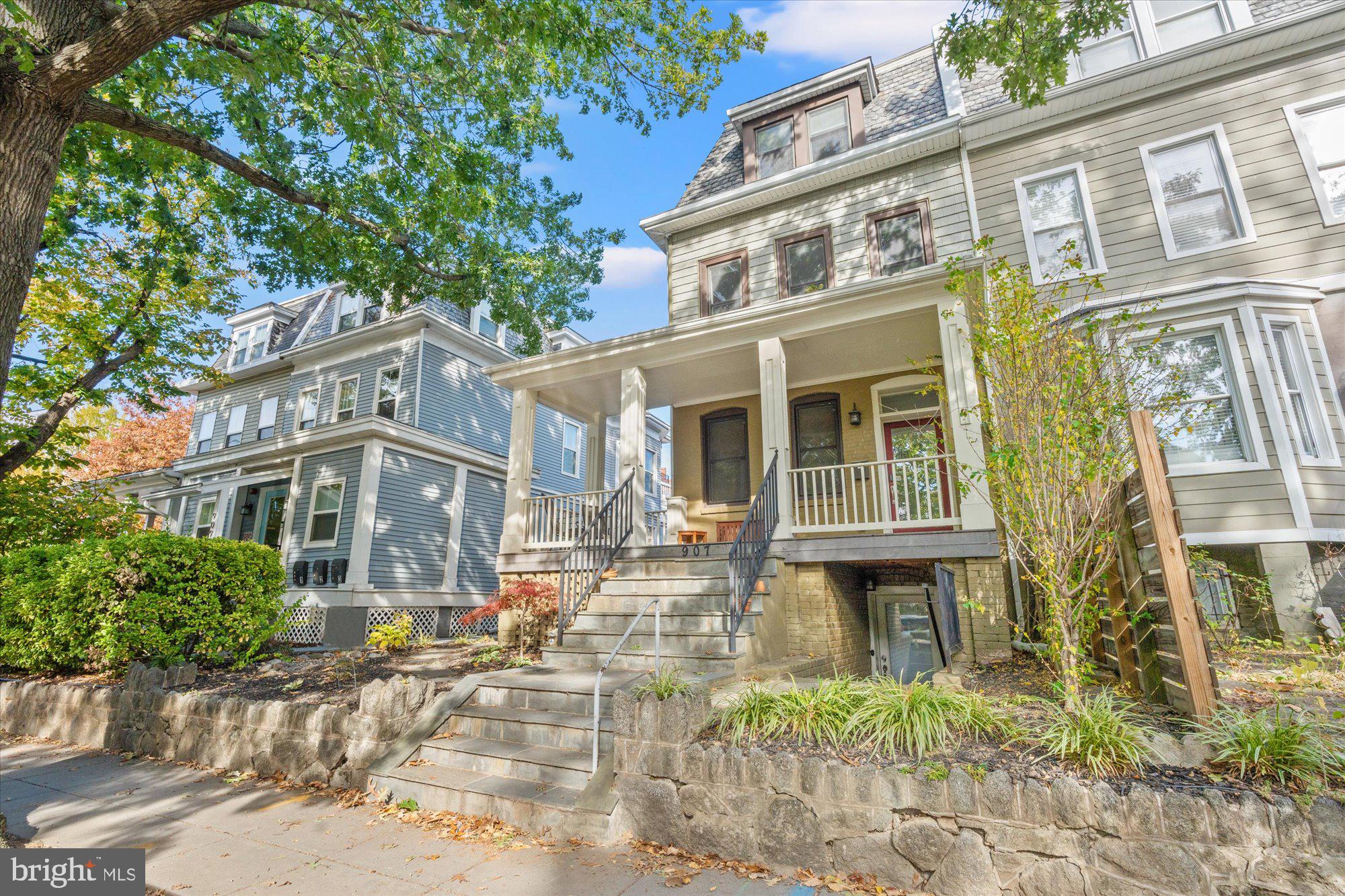 907 WEBSTER STREET NW 2