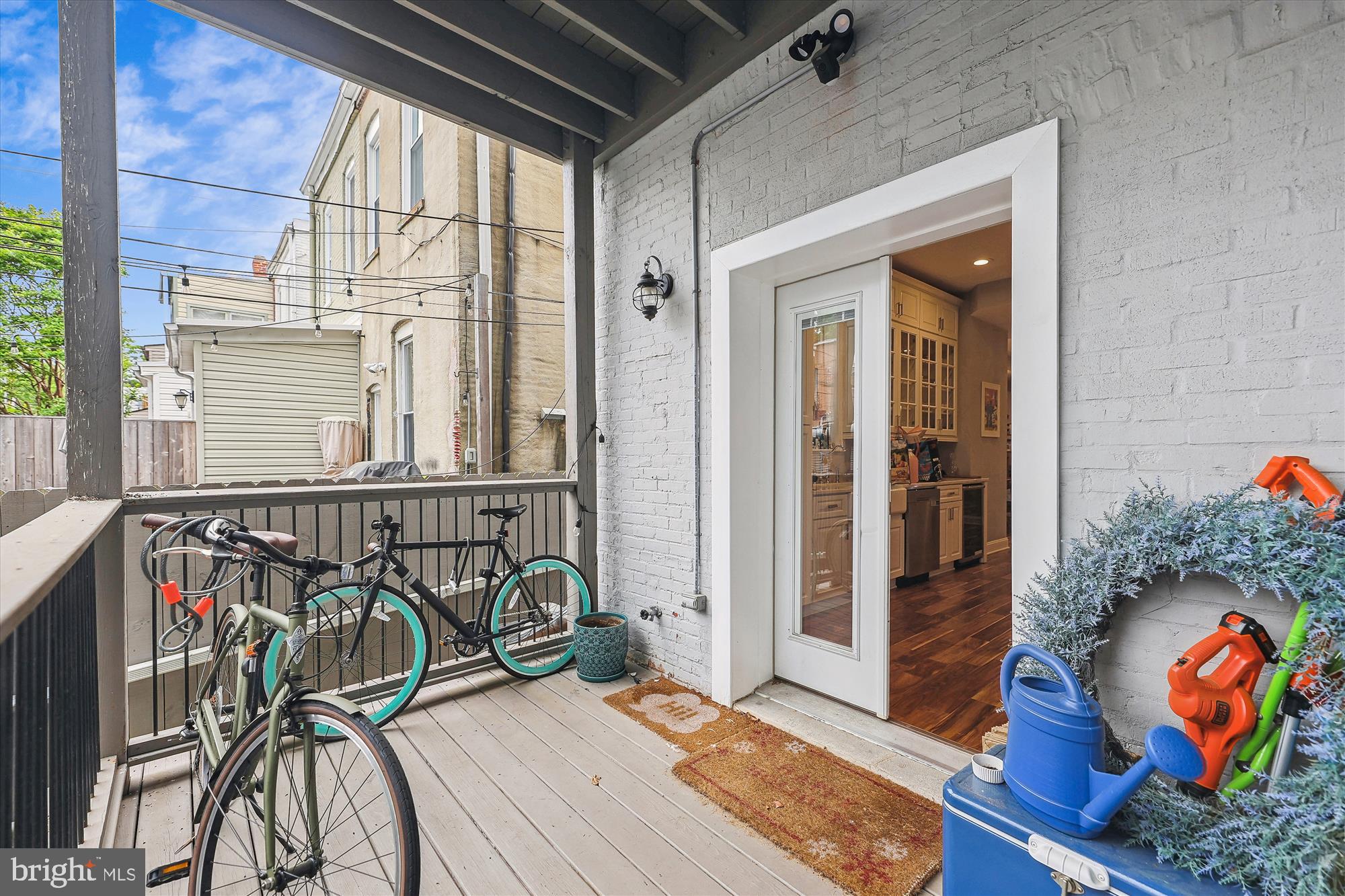141 T STREET NW