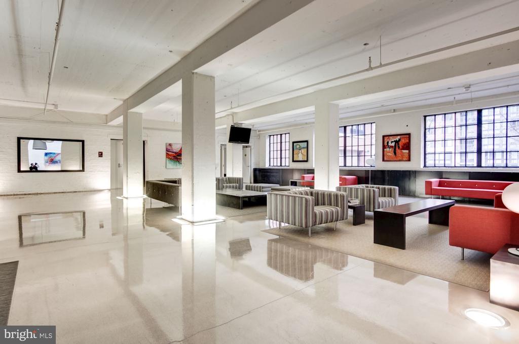 437 NEW YORK AVENUE NW Y2