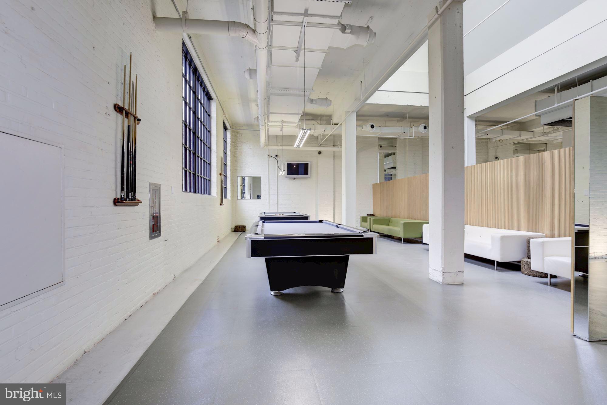 437 NEW YORK AVENUE NW Y2