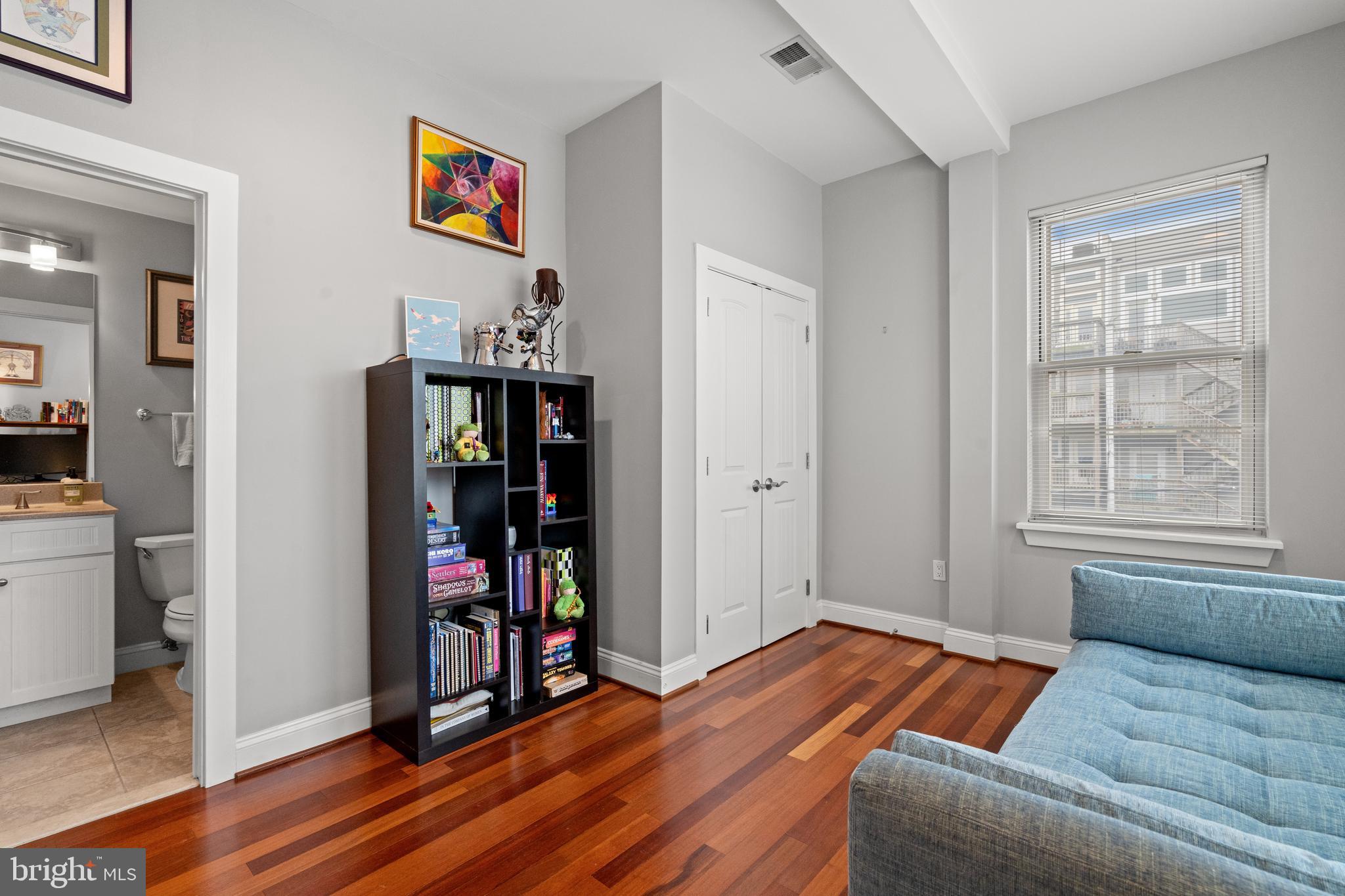 1464 HARVARD STREET NW 10