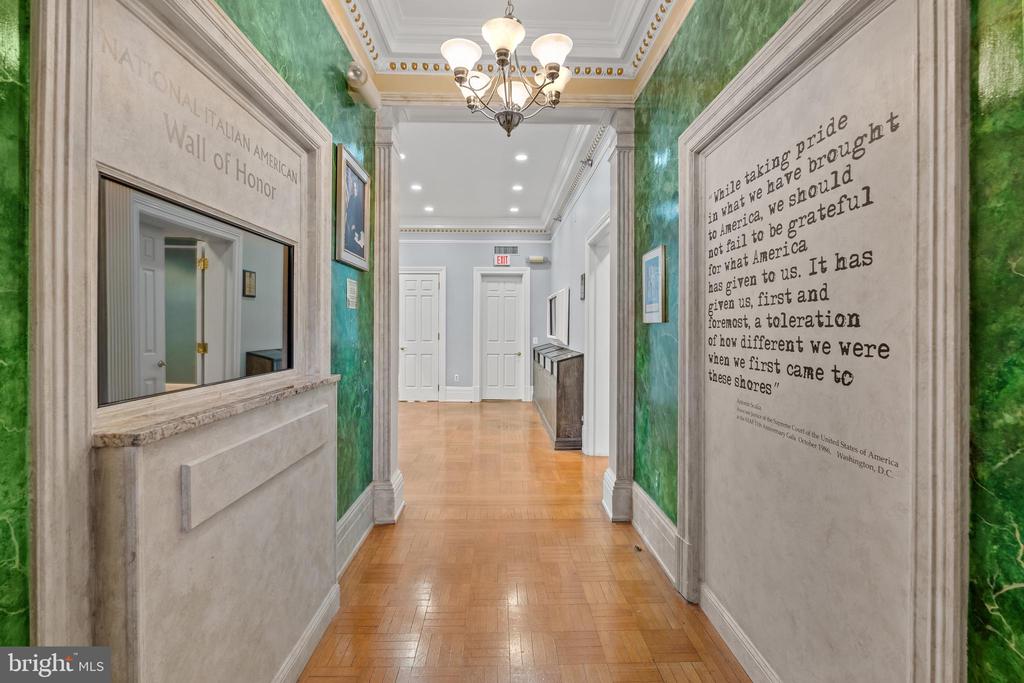 1860 19TH STREET NW
