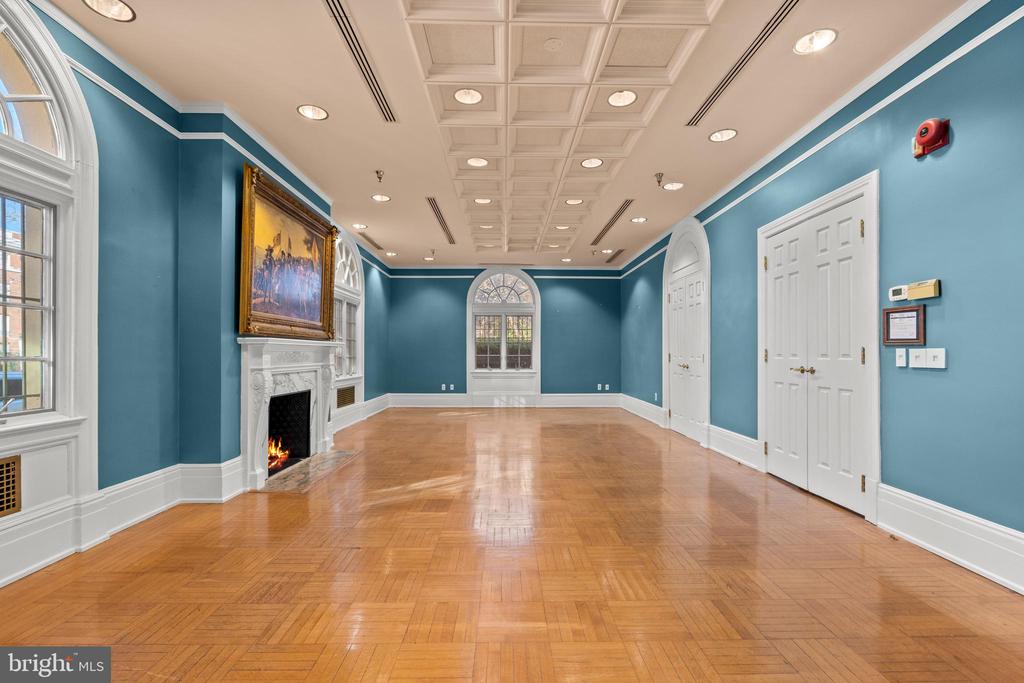1860 19TH STREET NW