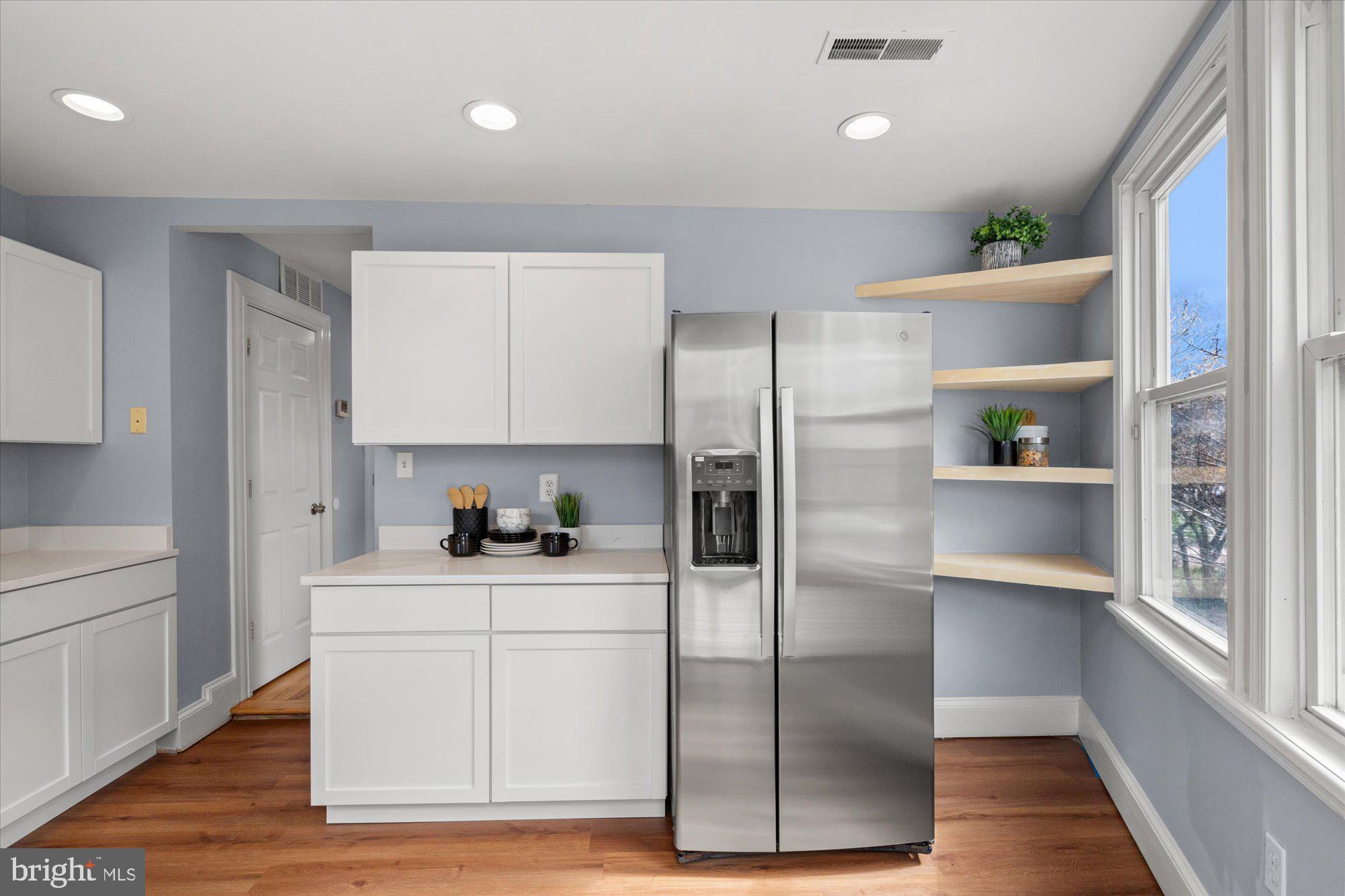 349 KENTUCKY AVENUE SE