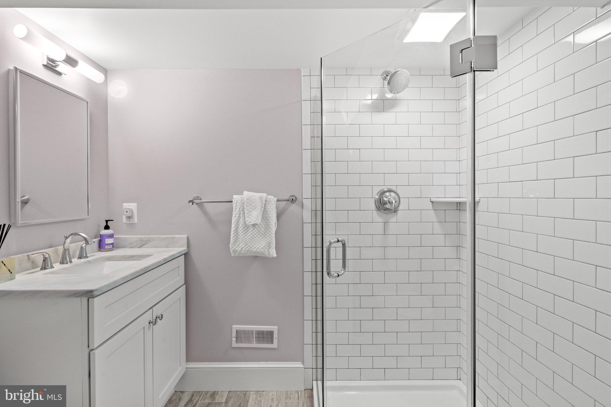 919 QUINCY STREET NW