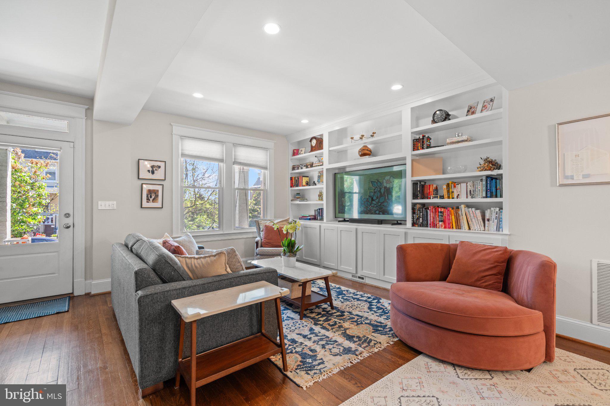 919 QUINCY STREET NW