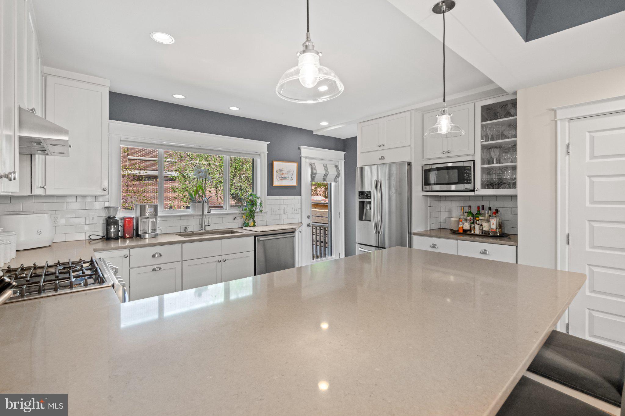 919 QUINCY STREET NW