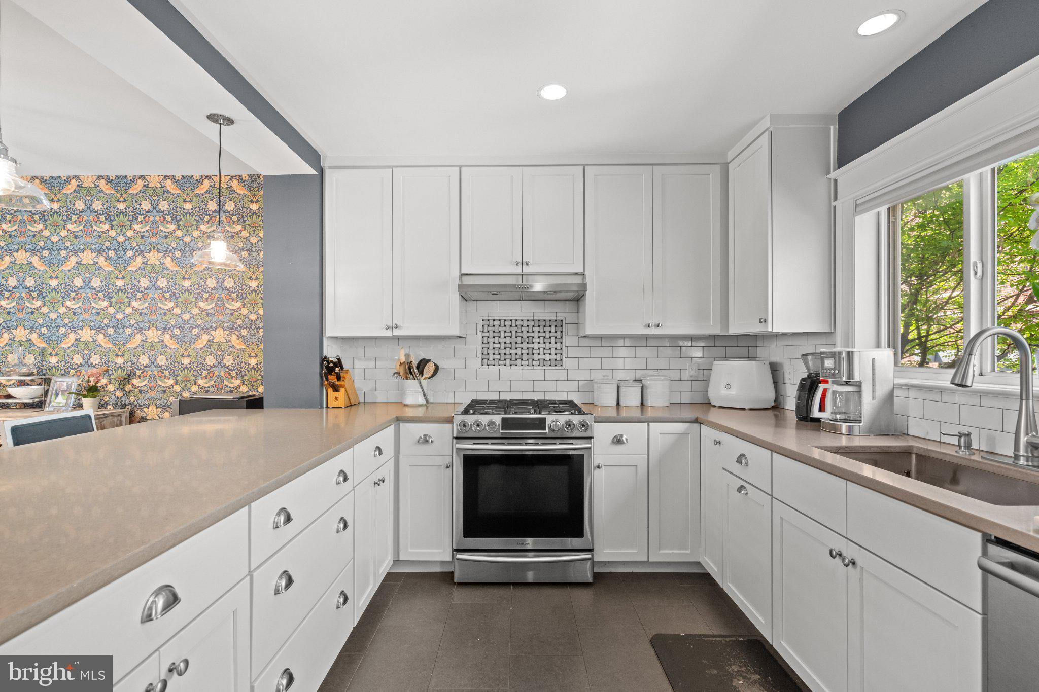 919 QUINCY STREET NW