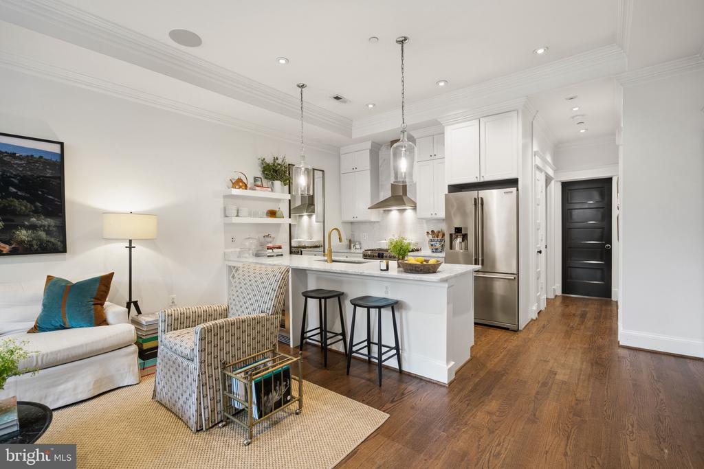 1222 11TH STREET NW Unit: 2